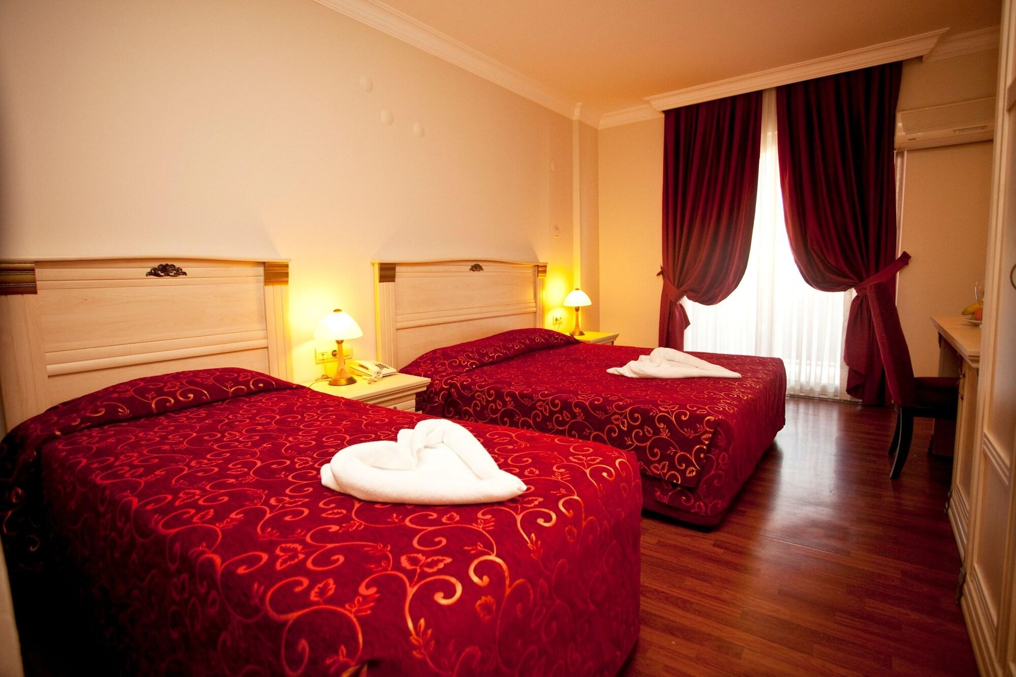 Duqqan Deluxe Hotel Kusadası Kültér fotó