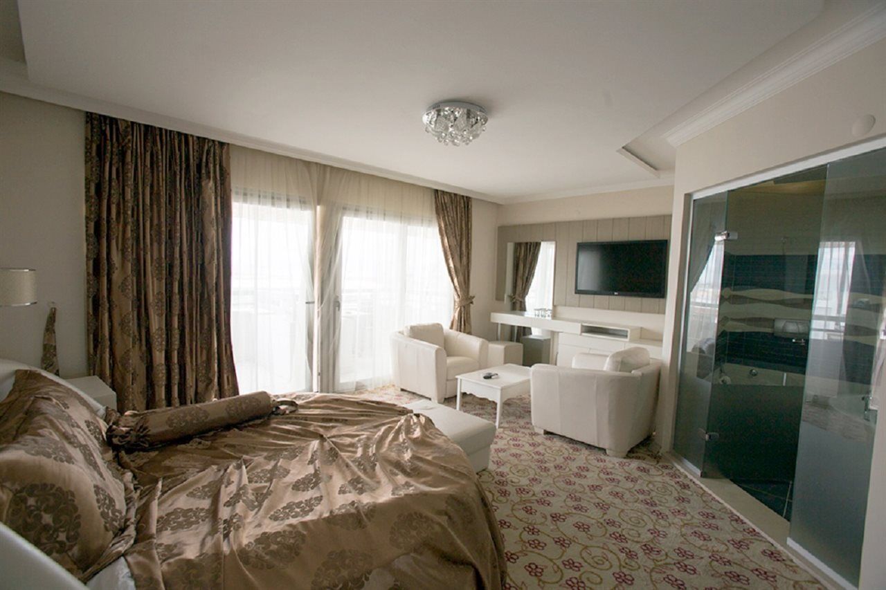 Duqqan Deluxe Hotel Kusadası Kültér fotó